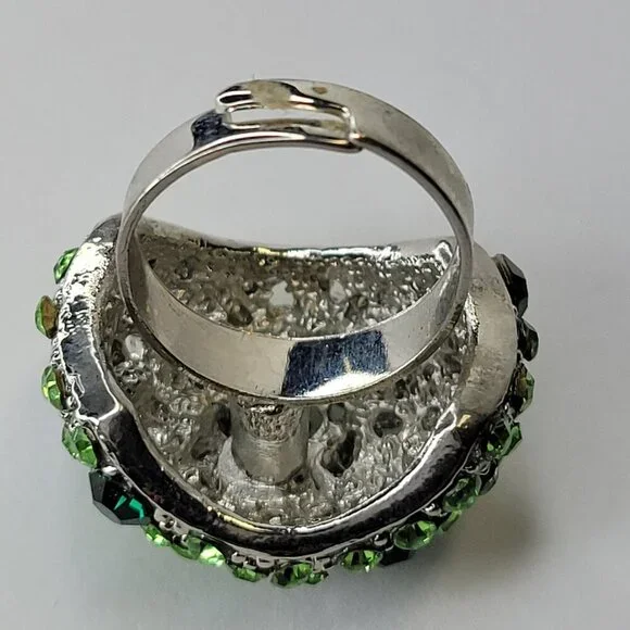Green Rhinestone Adjustable Ring Size 7 - Picture 2 of 7